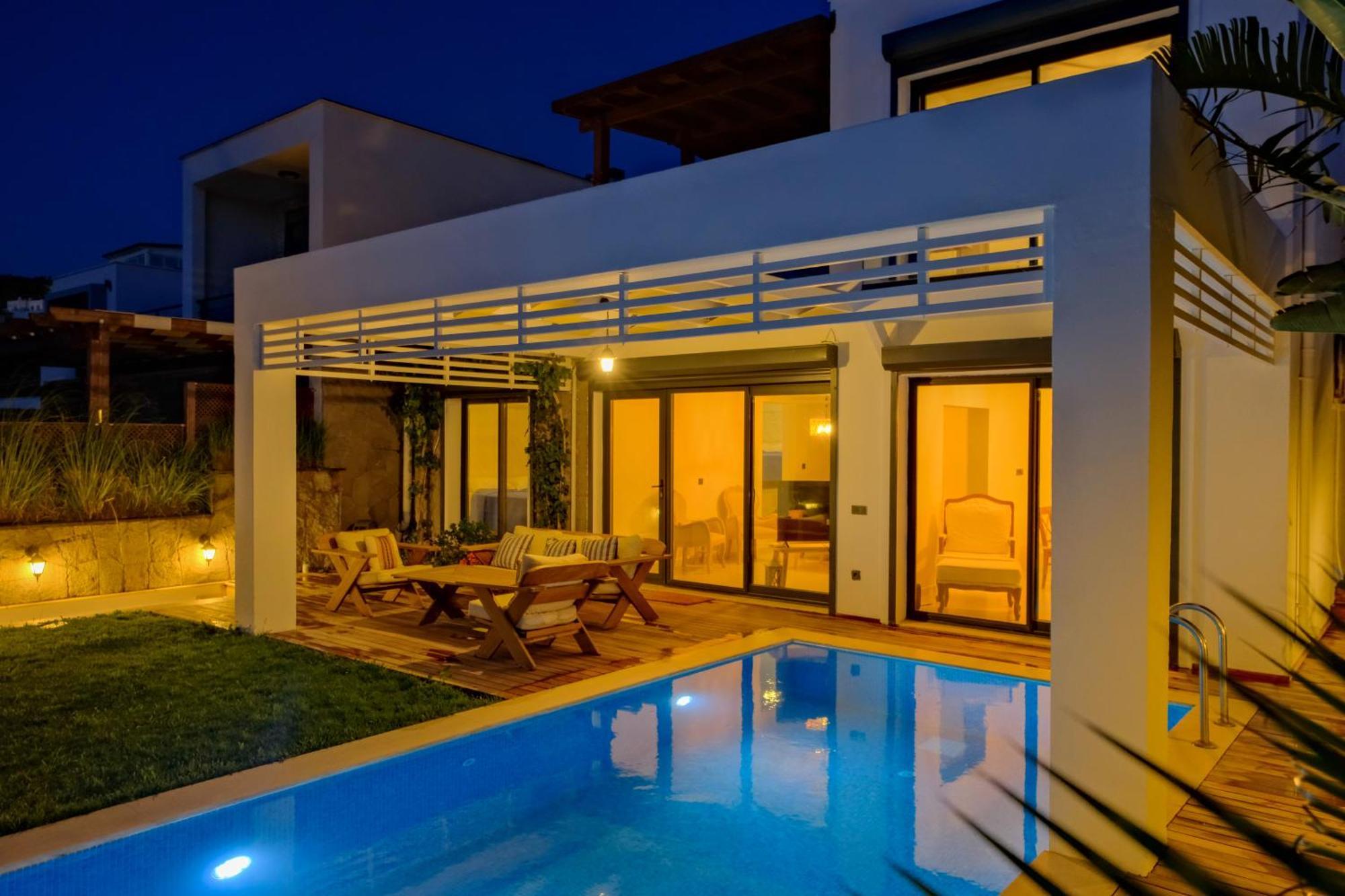 Villa Aleph-Kiralik Muestakil Havuzlu Luex Villa Bodrum ภายนอก รูปภาพ