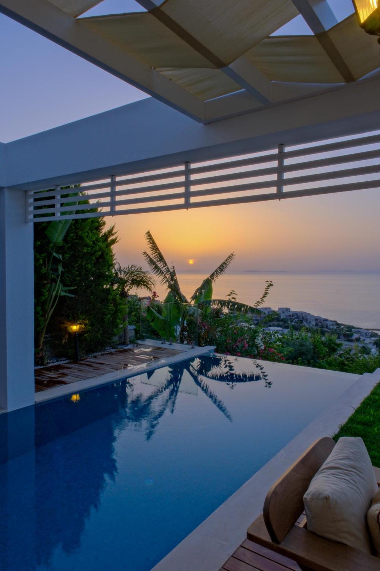 Villa Aleph-Kiralik Muestakil Havuzlu Luex Villa Bodrum ภายนอก รูปภาพ